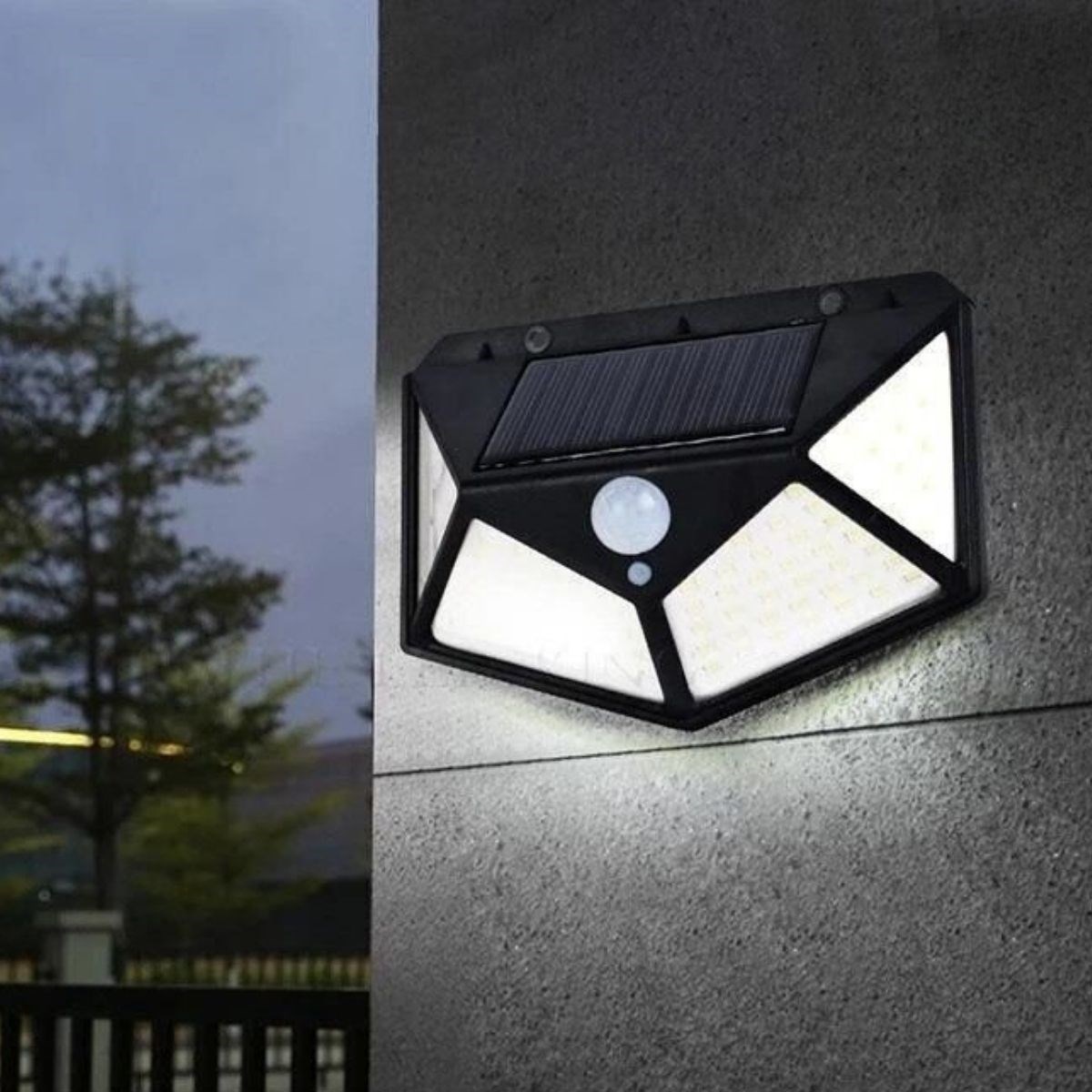 100 Ledli 3 Farklı Aydınlatma Ayarlı Solar Güneş Enerjili Hareket Sensörlü Bahçe Duvar Lambası (4812)