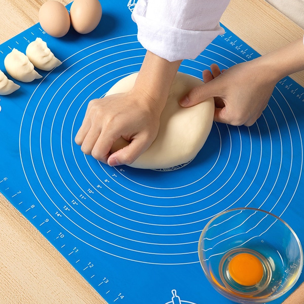 40*50 cm Silikon Ölçekli Kullanımı Kolay Hamur Açma Matı Ekmek Mantı Makarna Hamuru Yoğurma Matı (4812) 40*50 cm Silikon Ölçekli Kullanımı Kolay Hamur Açma Matı Ekmek Mantı Makarna Hamuru Yoğurma Matı (4812)