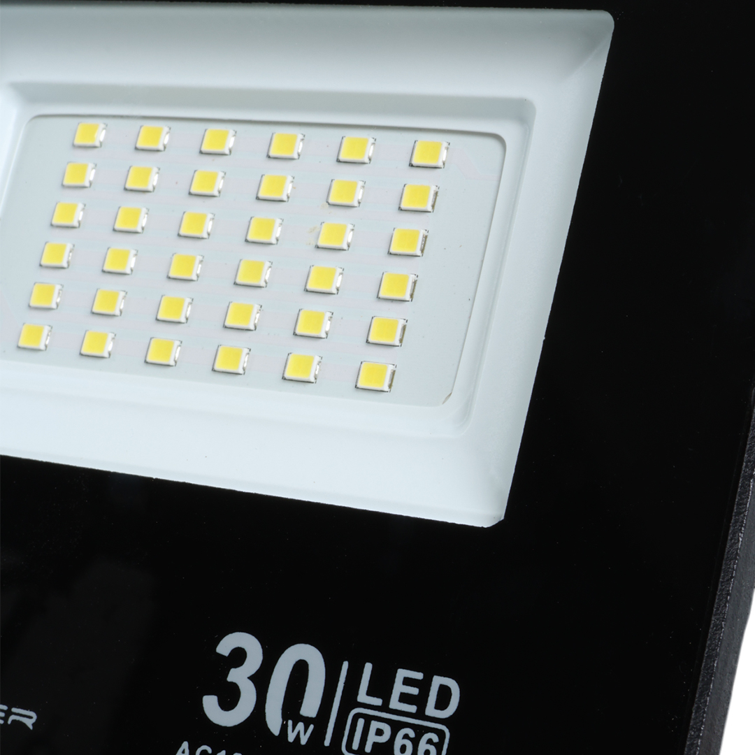 30 WATT - 220 VOLT 6500K IP66 150* IŞIK AÇISI SİYAH SLİM KASA LED PROJEKTÖR (4812)