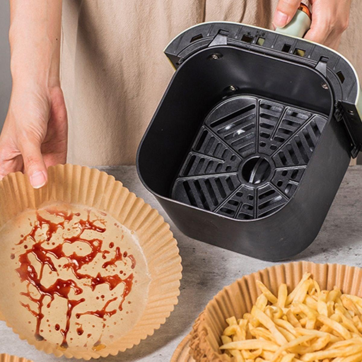 50 Adet Air Fryer Pişirme Kağıdı Tek Kullanımlık  23 Cm Yuvarlak Pişirme Kağıdı XXL PVC li (4812)