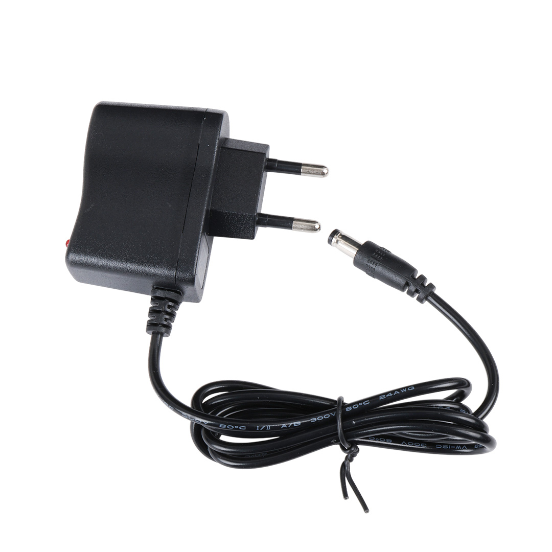 6 VOLT 1 AMPER LEDLİ 5.5*2.5 MM UÇLU PRİZ TİPİ ADAPTÖR (4812) 6 VOLT 1 AMPER LEDLİ 5.5*2.5 MM UÇLU PRİZ TİPİ ADAPTÖR (4812)