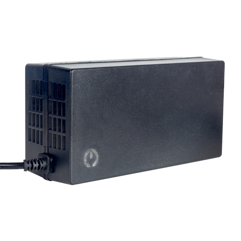 72 VOLT - 20 AMPER ELEKTRİKLİ BİSİKLET ŞARJ CİHAZI (4812) 72 VOLT - 20 AMPER ELEKTRİKLİ BİSİKLET ŞARJ CİHAZI (4812)