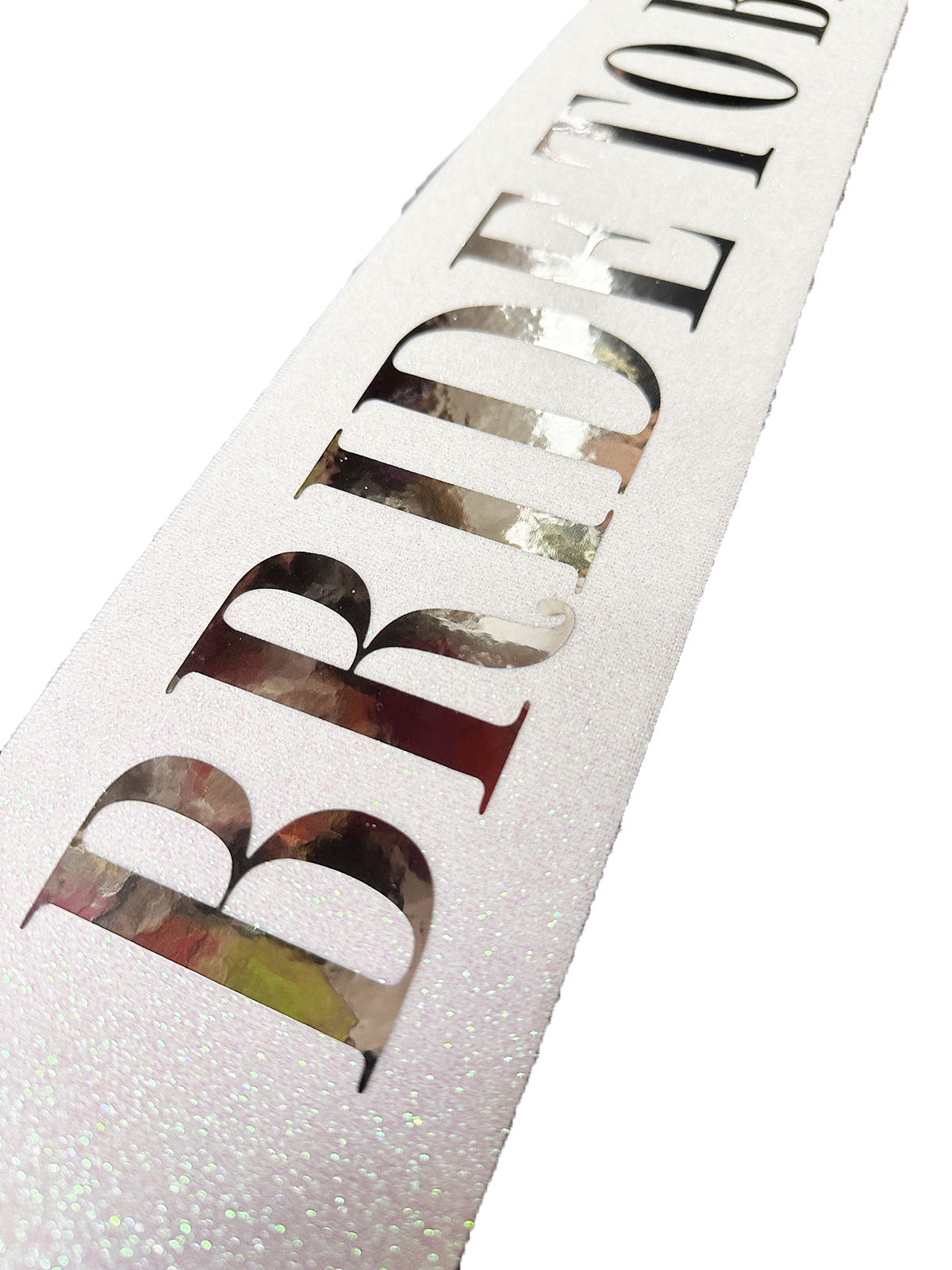 Beyaz Üzeri Gümüş Büyük Bride To Be Yazılı Simli Işıltılı Kuşak Kemer 10 cm Genişlik (4812) Beyaz Üzeri Gümüş Büyük Bride To Be Yazılı Simli Işıltılı Kuşak Kemer 10 cm Genişlik (4812)