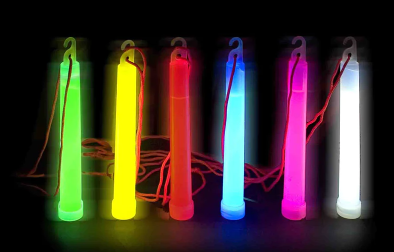 Karanlıkta Yanan Asılabilir ip Aparatlı Glow Kolye Glow Lamba 6 Adet 6 Renk 15 cm (4812)