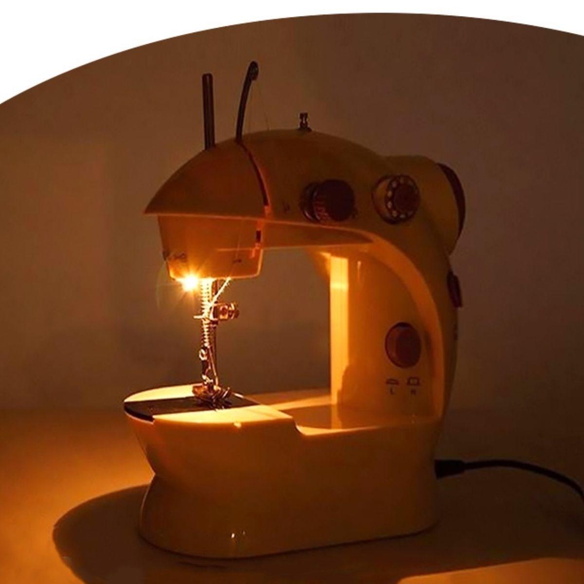 Pratik Taşınabilir Elektrikli veya Pilli Seyahat Tipi Hız Ayarlı Kademeli Dikiş Makinesi (4812)