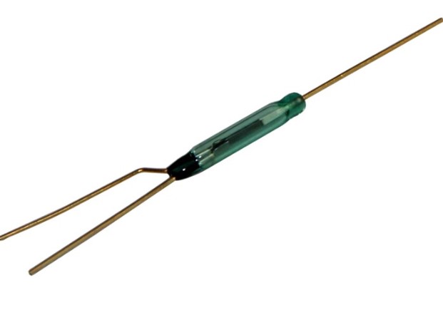 REED SWİTCH 14MM 3 BACAK 1NO/1NC ÇİFT KONTAK (IC-228) (4812)