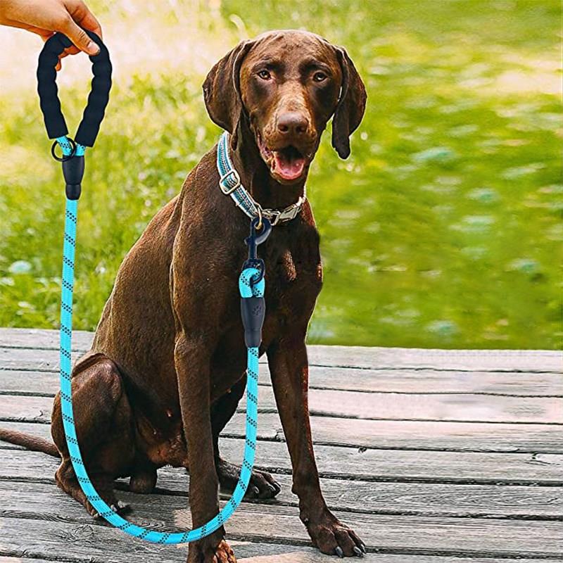 Reflektörlü Fosforlu Köpek Gezdirme Halatı Tasma Kayışı Metal Kancalı 130 cm (4812)