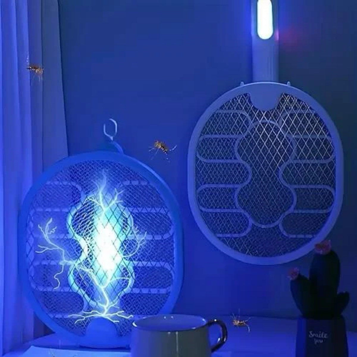 Sinek Öldürücü Masaüstü Olabilen Katlanabilir Şarjlı Sinek Raketi 5W 400mAh (4812) Sinek Öldürücü Masaüstü Olabilen Katlanabilir Şarjlı Sinek Raketi 5W 400mAh (4812)