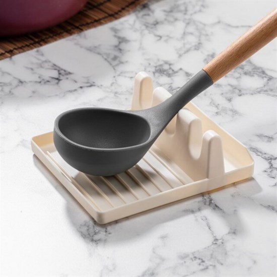 Tencere Kapak Tutuculu Kaşıklıklı Tencere Kapak Standı Pratik Kaşık Kepçe Altlık Düzenleyici (4812) Tencere Kapak Tutuculu Kaşıklıklı Tencere Kapak Standı Pratik Kaşık Kepçe Altlık Düzenleyici (4812)