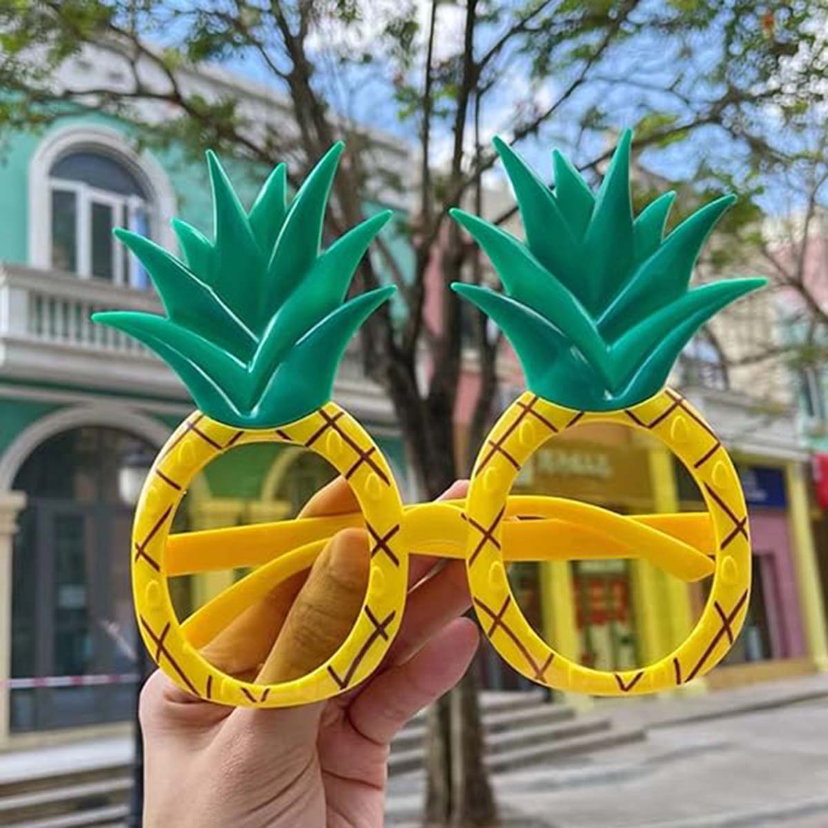 Tropikal Hawaii Ananas Şekilli Parti Gözlüğü 9.5 x 14 cm (4812) Tropikal Hawaii Ananas Şekilli Parti Gözlüğü 9.5 x 14 cm (4812)
