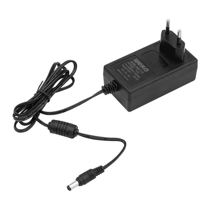 12 VOLT - 3 AMPER - 36 WATT 5.5*2.5 UÇLU PLASTİK KASA PRİZ TİP ADAPTÖR KUTULU YERLİ ÜRETİM (4812) 12 VOLT - 3 AMPER - 36 WATT 5.5*2.5 UÇLU PLASTİK KASA PRİZ TİP ADAPTÖR KUTULU YERLİ ÜRETİM (4812)