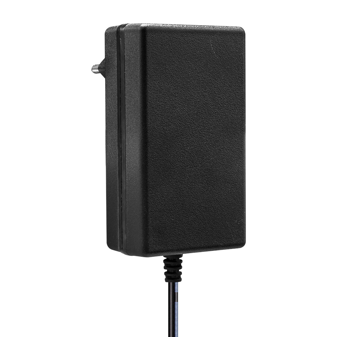 7.5 VOLT - 2  AMPER 5.5*2.5 UÇLU YERLİ ÜRETİM PRİZ TİPİ ADAPTÖR (4812)