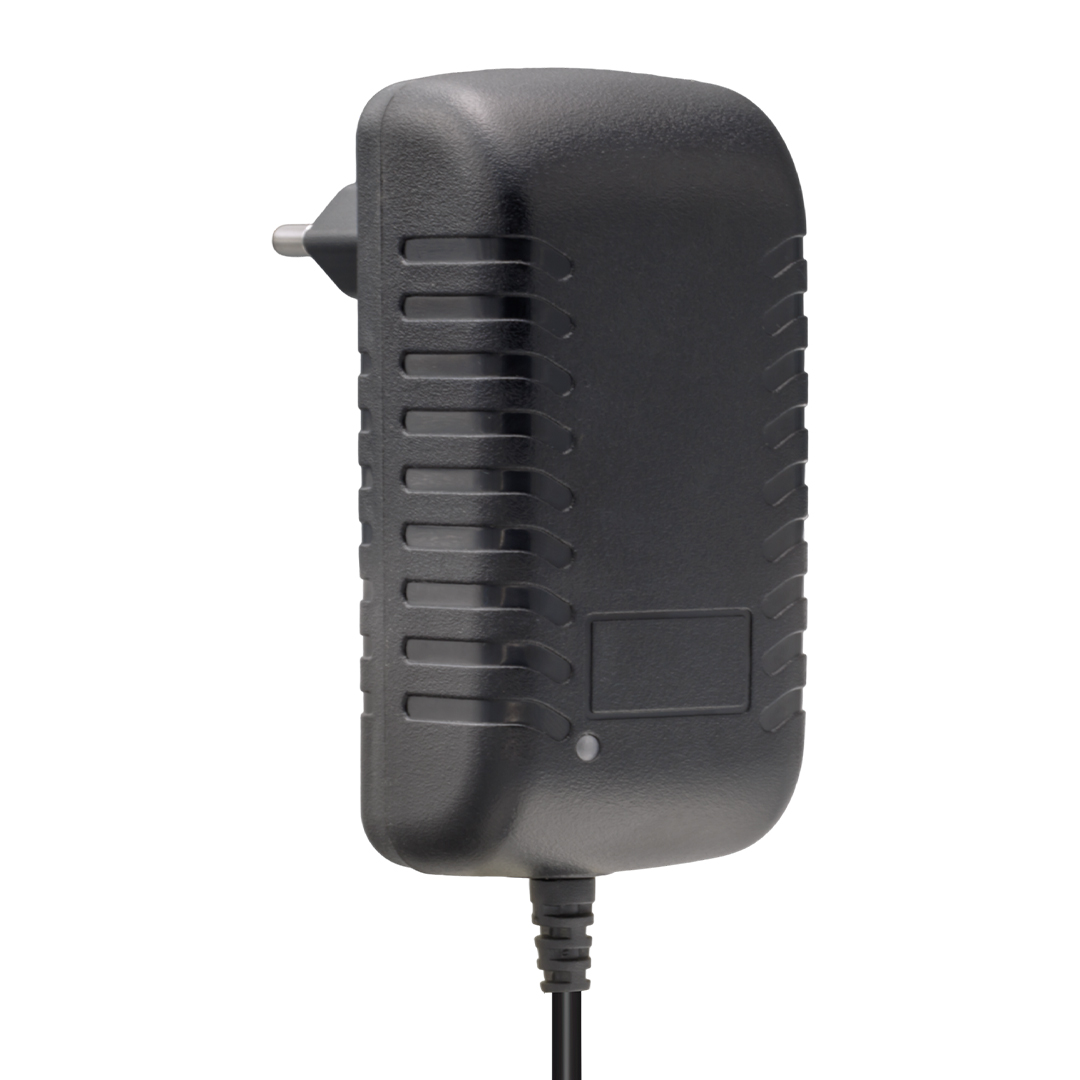 8.4 VOLT - 1 AMPER - 8.4 WATT 5.5*2.5 UÇLU LİTYUM PİL LEDLİ YERLİ ÜRETİM ŞARJ ADAPTÖRÜ (OUT:6V-1A) (4812)