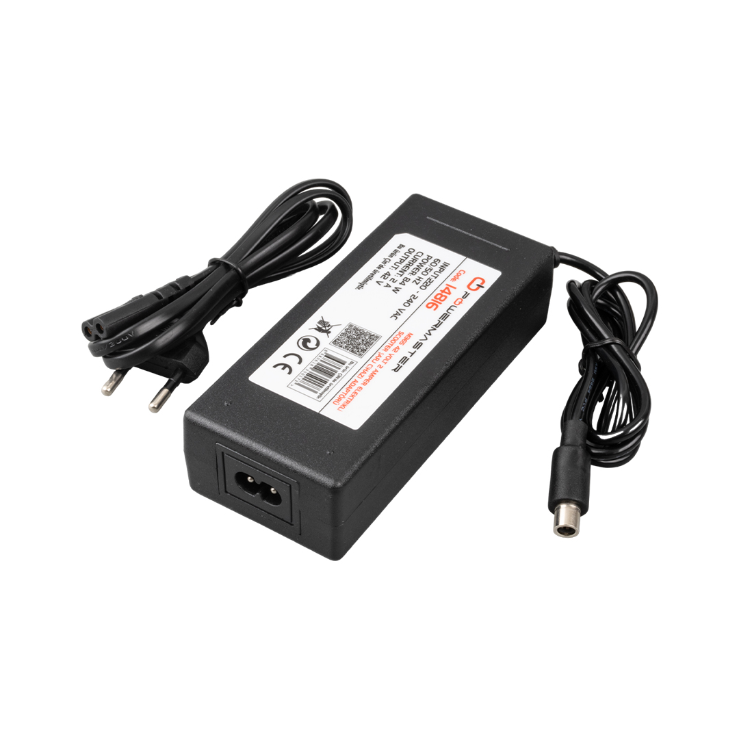 XIAOMI M365 42 VOLT - 2 AMPER ELEKTRİKLİ SCOOTER ŞARJ CİHAZI ADAPTÖRÜ (4812) XIAOMI M365 42 VOLT - 2 AMPER ELEKTRİKLİ SCOOTER ŞARJ CİHAZI ADAPTÖRÜ (4812)